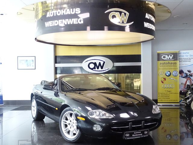 Jaguar XK8 114.909 km 16.950 &euro; Duisburg 47058