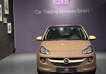 Opel Adam 61.558 km 8.700 &euro; Düsseldorf 40476