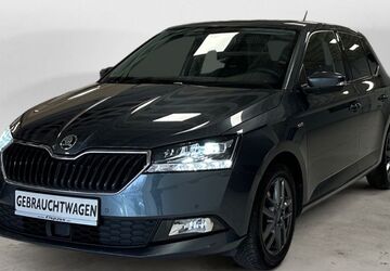Skoda Fabia 76.282 km 11.989 &euro; Duisburg 47138