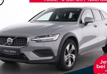 Volvo V60 Cross Country 30.736 km 32.990 &euro; Mülheim an der Ruhr 45472