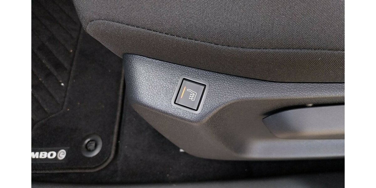 Opel Combo Life - e Ultimate 4.500 km 28.290 &euro; HAAN 42781