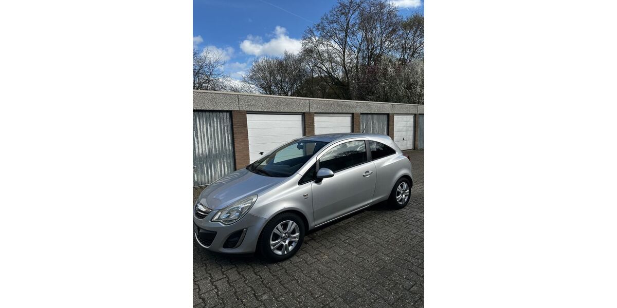 Opel Corsa 89.570 km 3.300 &euro; Düsseldorf 40229