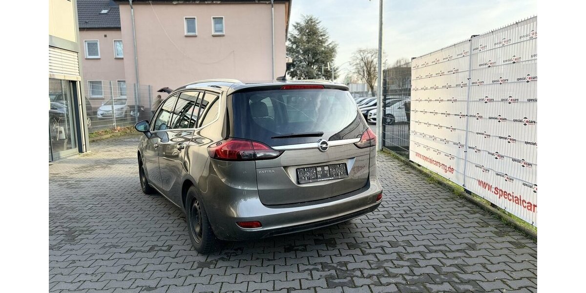 Opel Zafira Innovation / Automatik / Navi / 7 Sitze 95.000 km 14.890 &euro; Mönchengladbach 41066