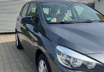 BMW 218 Active Tourer 99.000 km 13.800 &euro; Krefeld 47798