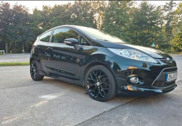 Ford Fiesta 93.100 km 5.100 &euro; Wuppertal 42281