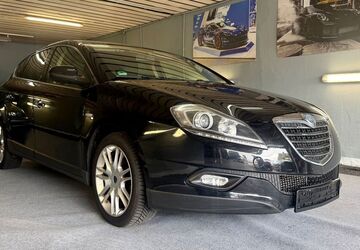 Lancia Delta 118.000 km 5.499 &euro; KAARST 41564
