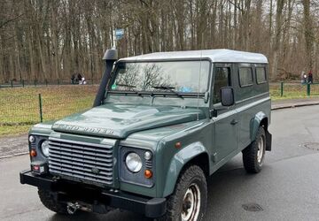 Land Rover Defender 116.000 km 32.900 &euro; Haan 42781