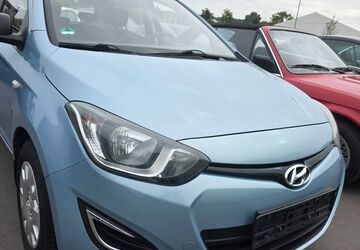 Hyundai i20 129.000 km 3.300 &euro; Moers 47441