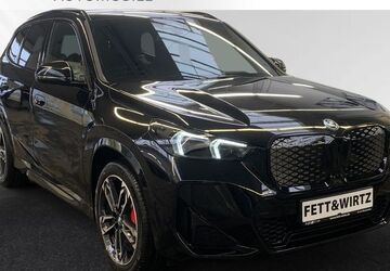 BMW iX1 4.000 km 52.850 &euro; Moers 47441