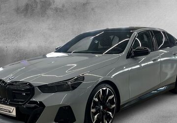 BMW i5 3.046 km 82.771 &euro; Kempen 47906