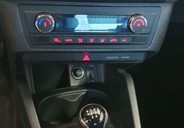 Seat Ibiza 106.000 km 7.000 &euro; Moers 47445