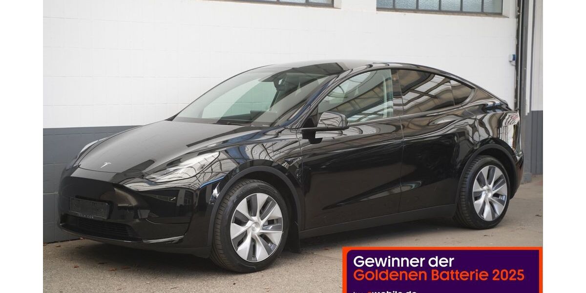 Tesla Model Y 53.443 km 28.550 &euro; Mönchengladbach 41236