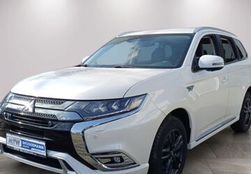 Mitsubishi Plug-in Hybrid Outlander 31.621 km 21.890 &euro; Düsseldorf 40599