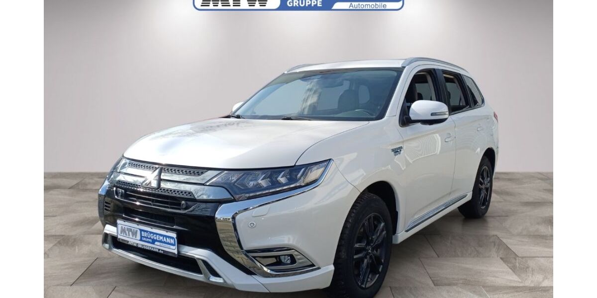 Mitsubishi Plug-in Hybrid Outlander 31.621 km 21.890 &euro; Düsseldorf 40599