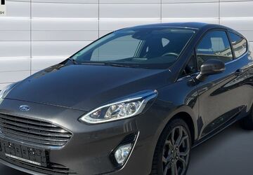 Ford Fiesta 39.000 km 12.490 &euro; Duisburg 47057