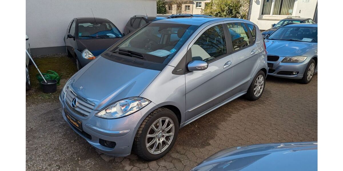 Mercedes-Benz A 150 92.920 km 5.450 &euro; Mülheim-Ruhr 45473