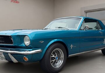 Ford Mustang 83.381 km 33.990 &euro; Düsseldorf 40235