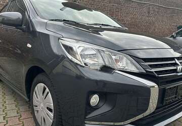 Mitsubishi Space Star 1.122 km 12.399 &euro; Willich 47877