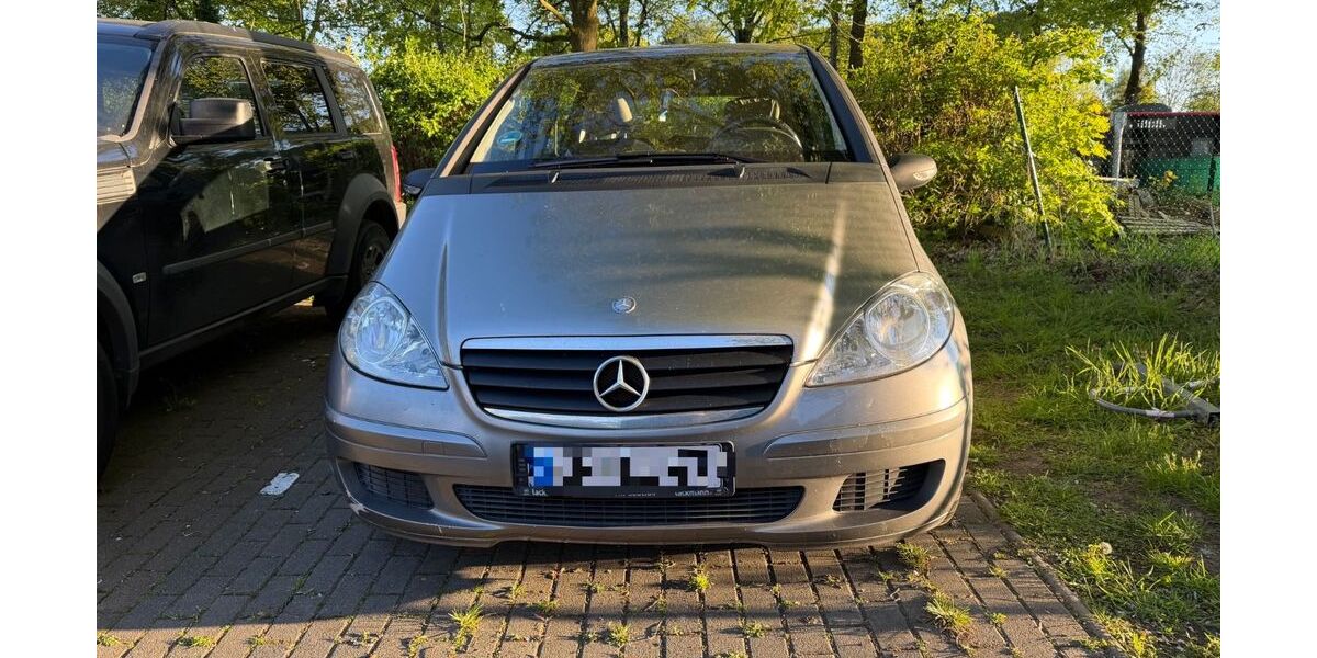 Mercedes-Benz A 160 226.000 km 2.599 &euro; Krefeld 47809