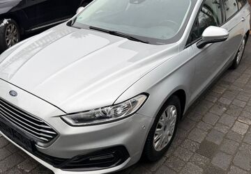 Ford Mondeo 288.221 km 7.450 &euro; Neukirchen-Vluyn 47506
