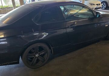 BMW 318 174.000 km 6.300 &euro; dusseldorf 40239