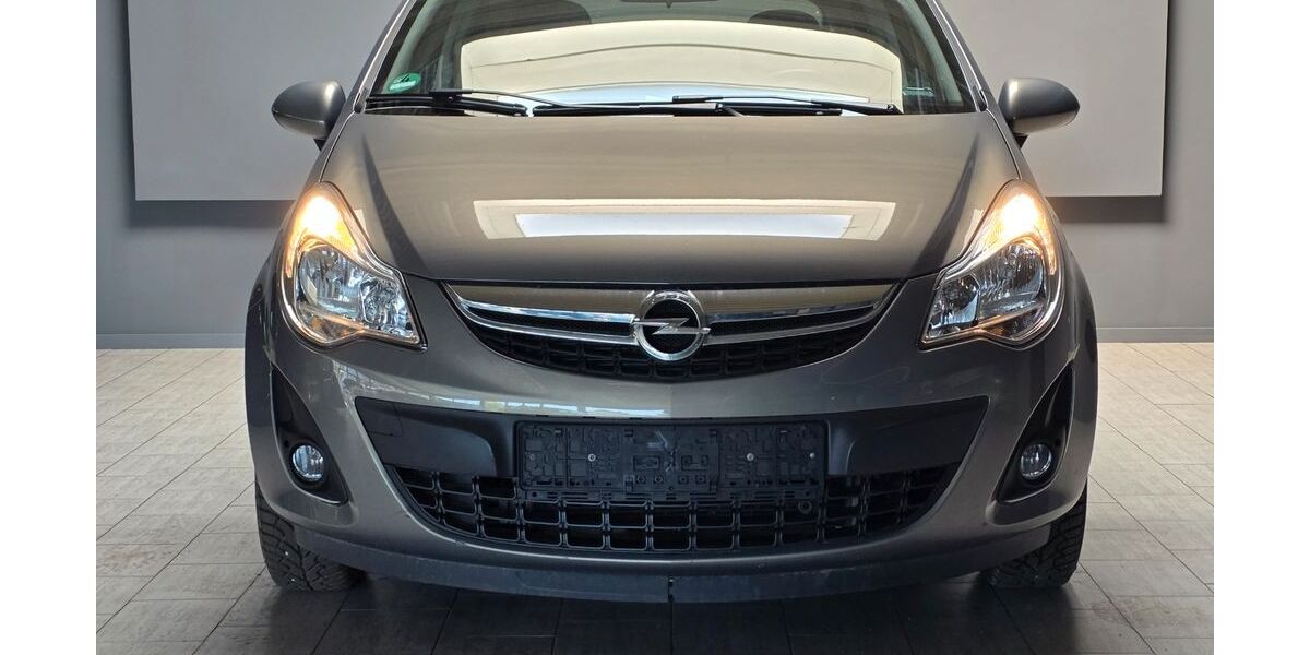 Opel Corsa 111.600 km 3.990 &euro; Hilden 40721