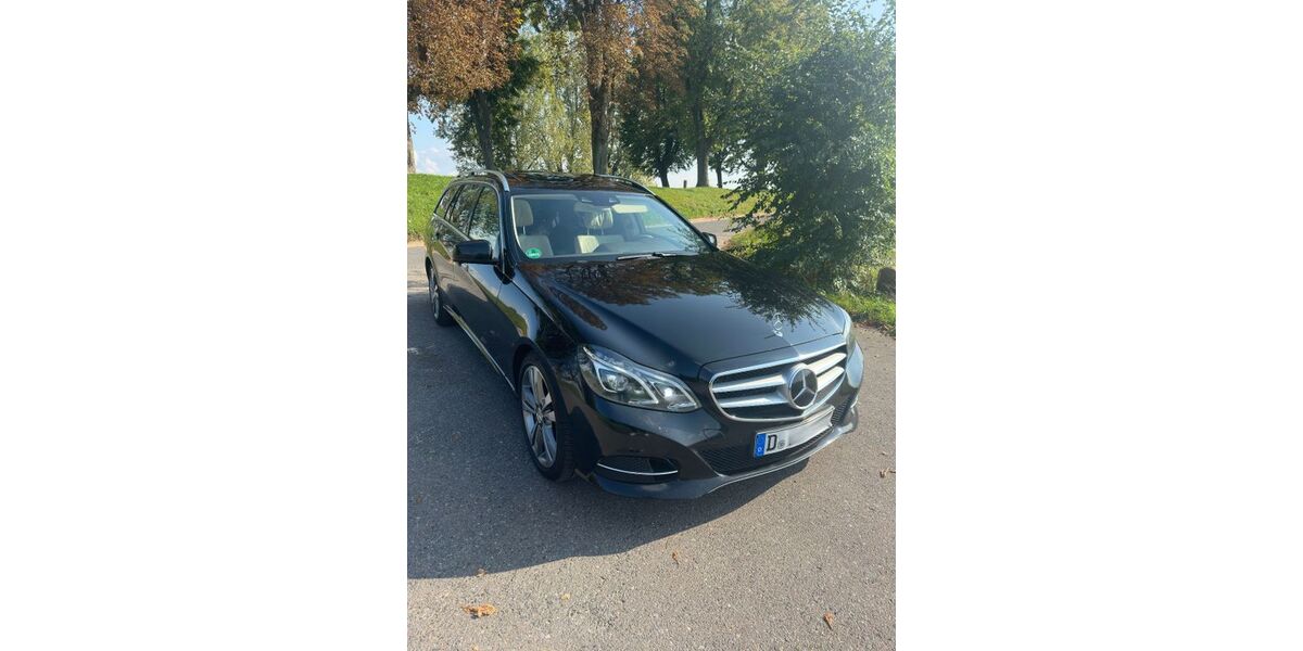 Mercedes-Benz E 350 219.500 km 16.500 &euro; Düsseldorf 40472