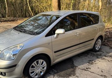 Toyota Corolla Verso 155.530 km 5.500 &euro; Solingen 42653