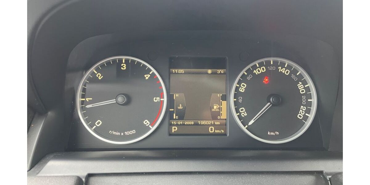 Land Rover Range Rover Sport 196.021 km 10.990 &euro; Düsseldorf 40229