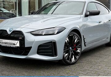 BMW i4 29.270 km 56.830 &euro; Mülheim 45472