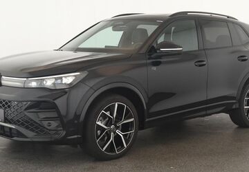 VW Tiguan 24.300 km 45.184 &euro; Düsseldorf 40233