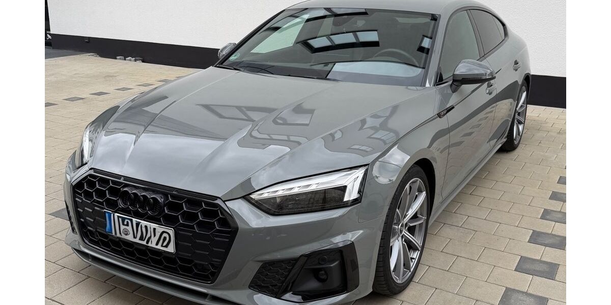 Audi A5 73.000 km 32.490 &euro; Düsseldorf 40219
