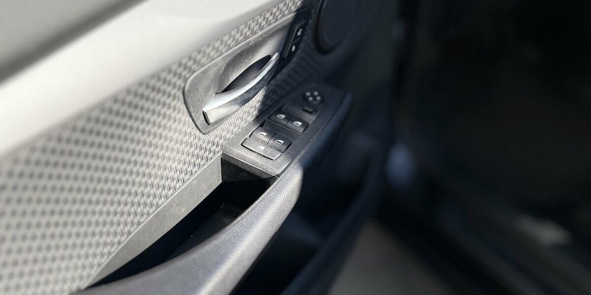 BMW 218 Active Tourer i / Advantage / PANO / Keyless 70.000 km 16.890 &euro; Mönchengladbach 41066