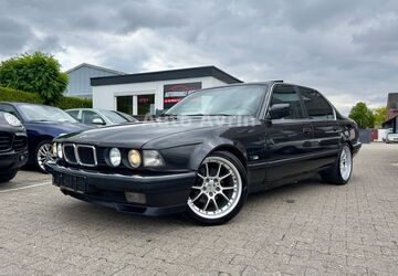 BMW 740 274.999 km 14.899 &euro; Mönchengladbach 41238