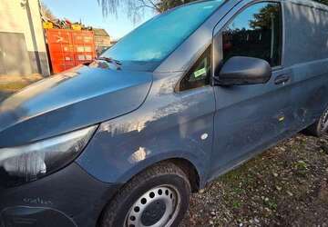 Mercedes-Benz Vito 95.103 km 11.980 &euro; Hilden 40721