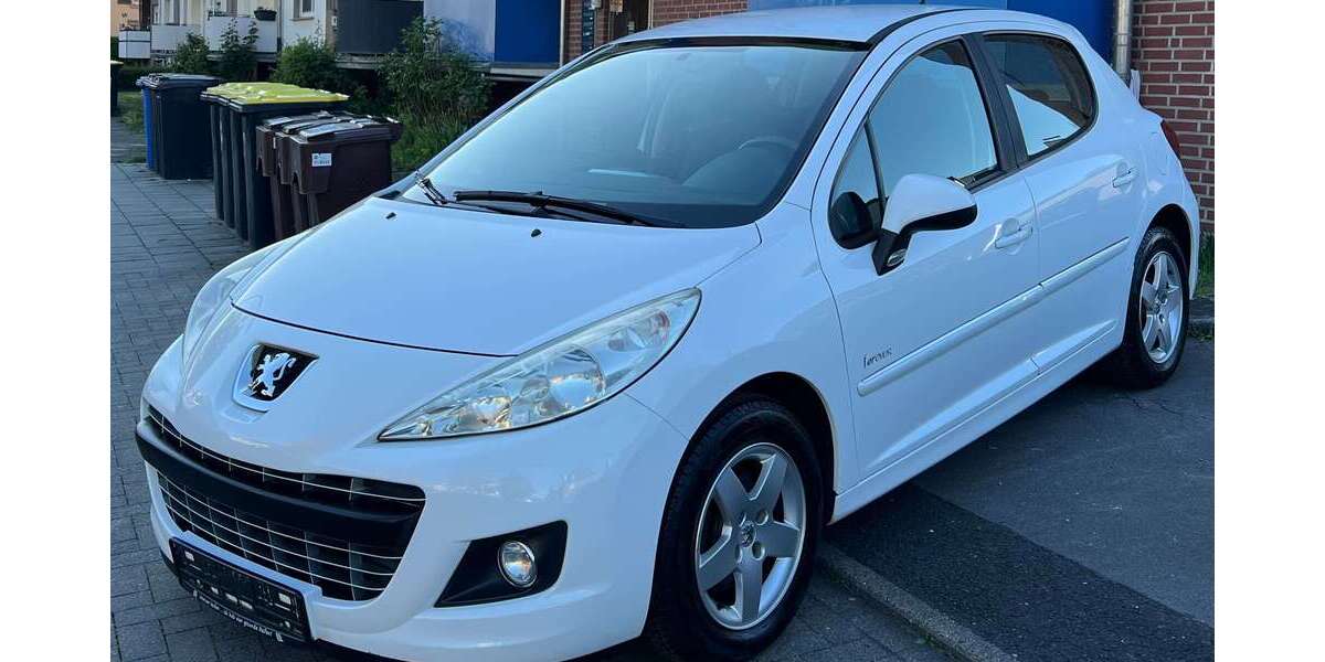 Peugeot 207 143.000 km 2.990 &euro; Mönchengladbach 41238