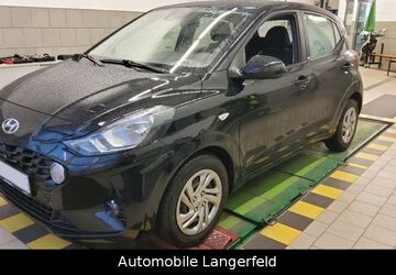 Hyundai i10 49.284 km 10.490 &euro; Wuppertal 42389