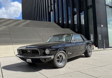 Ford Mustang 98.000 km 29.900 &euro; Düsseldorf 40221