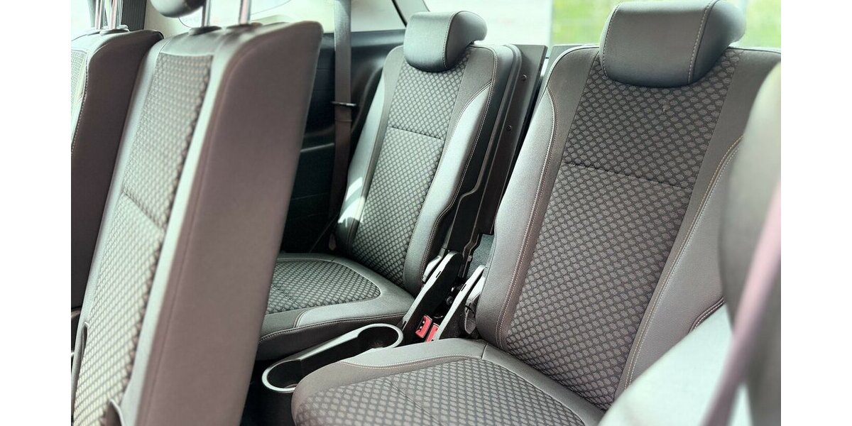 Opel Zafira Innovation / Automatik / Navi / 7 Sitze 95.000 km 14.390 &euro; Mönchengladbach 41066