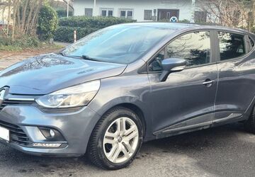 Renault Clio 65.000 km 7.500 &euro; Düsseldorf 40233
