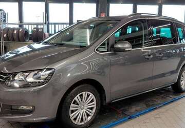 VW Sharan 68.900 km 32.999 &euro; Meerbusch 40668
