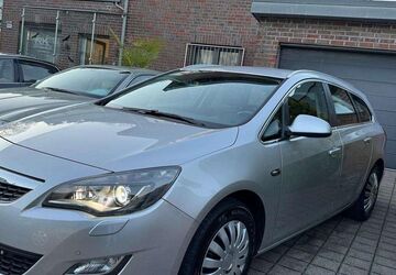 Opel Astra 164.000 km 4.950 &euro; Solingen 42651