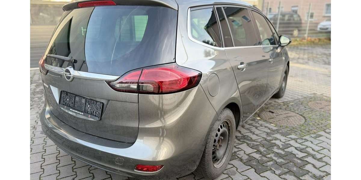 Opel Zafira Innovation / Automatik / Navi / 7 Sitze 95.000 km 14.890 &euro; Mönchengladbach 41066