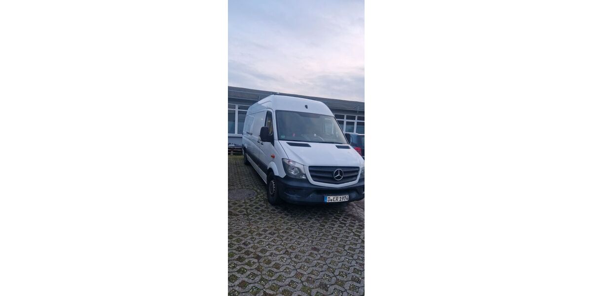 Mercedes-Benz Sprinter 266.700 km 11.500 &euro; Düsseldorf 40239