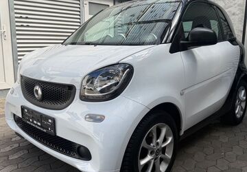 Smart ForTwo 89.000 km 9.400 &euro; Düsseldorf 40231