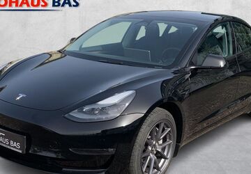 Tesla Model 3 128.200 km 31.950 &euro; Kaarst 41564