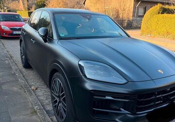 Porsche Cayenne 59.000 km 104.900 &euro; Düsseldorf 40217