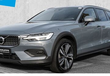 Volvo V60 Cross Country 41.317 km 37.960 &euro; Düsseldorf 40474
