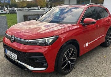 VW Tiguan 14.000 km 39.750 &euro; Düsseldorf 40472