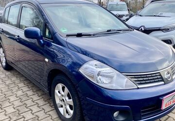 Nissan Tiida 342.120 km 1.400 &euro; Moers 47445